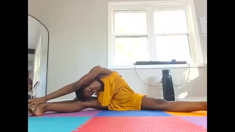 Goddess online show from 09.27.25