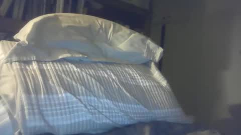 Snapshot of butterband chatting on 09.30.25 butterband online show from 09.30.25