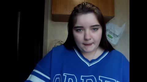 butterfly18988 online show from 10.23.25