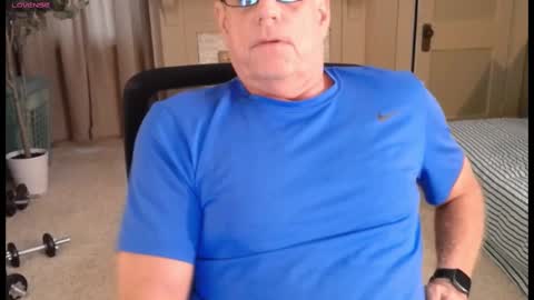 Miles online show from 10.10.25