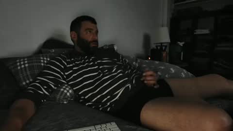 Snapshot of c2cmee chatting on 10.15.25 c2cmee online show from 10.15.25