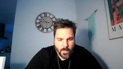 Snapshot of c66752837 chatting on 06.11.26 clark kent online show from 06.11.26