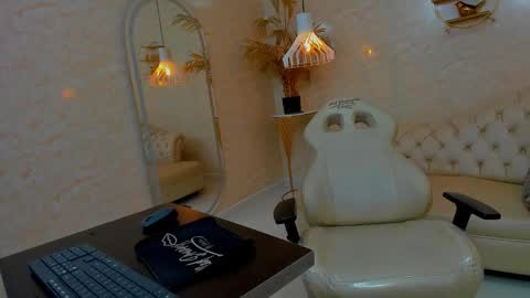 Camii Sweet  online show from 03.23.26