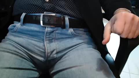 Snapshot of cafetabac chatting on 01.06.25 cafetabac online show from 01.06.25