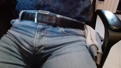 Snapshot of cafetabac chatting on 01.07.25 cafetabac online show from 01.07.25