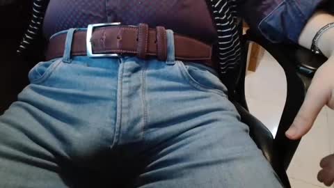 Snapshot of cafetabac chatting on 01.09.25 cafetabac online show from 01.09.25