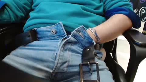 Snapshot of cafetabac chatting on 01.27.25 cafetabac online show from 01.27.25