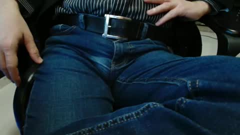 Snapshot of cafetabac chatting on 02.13.25 cafetabac online show from 02.13.25