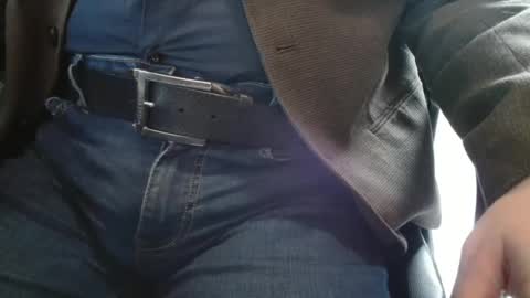 Snapshot of cafetabac chatting on 02.14.25 cafetabac online show from 02.14.25