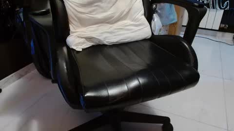 Snapshot of cafetabac chatting on 03.05.25 cafetabac online show from 03.05.25