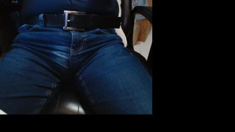 Snapshot of cafetabac chatting on 03.12.25 cafetabac online show from 03.12.25