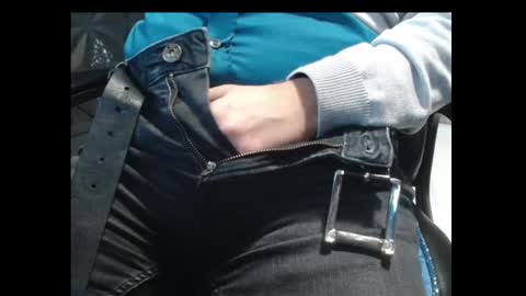 Snapshot of cafetabac chatting on 11.11.25 cafetabac online show from 11.11.25