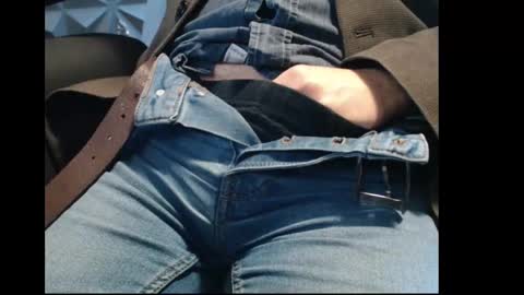 Snapshot of cafetabac chatting on 02.02.26 cafetabac online show from 02.02.26