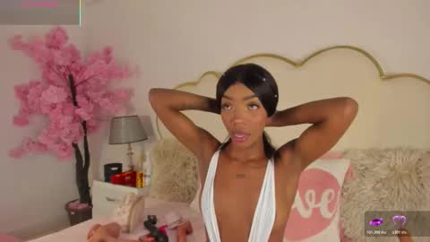 Cahitlin  online show from 11.08.25