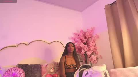 Cahitlin  online show from 04.17.26