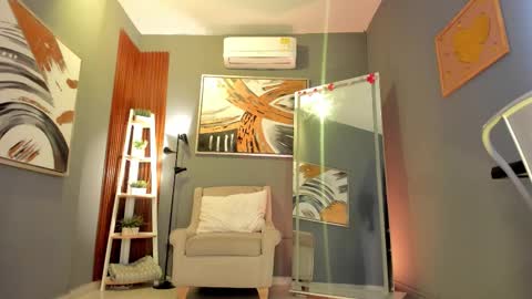 I am Katherine  online show from 03.06.26