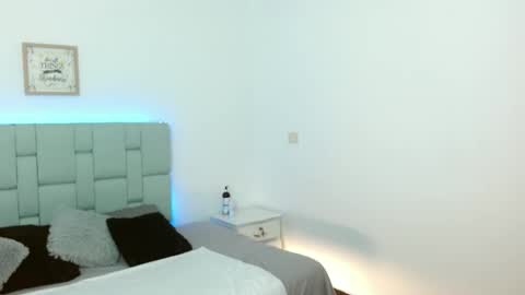 Cailyn Independent model online show from 12.07.24