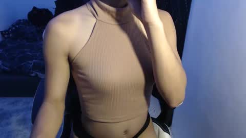 Snapshot of caitessa_bellemoir chatting on 11.25.25 caitessa_bellemoir online show from 11.25.25