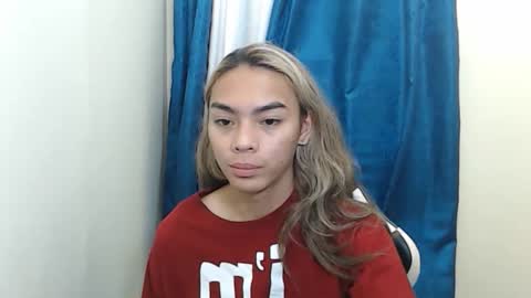 Snapshot of caitessa_bellemoir chatting on 03.23.26 caitessa_bellemoir online show from 03.23.26