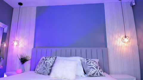 Caitlyn  online show from 09.16.25