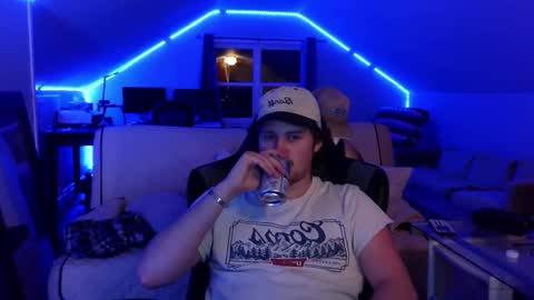 Snapshot of cajerk chatting on 10.20.25 Cajerk online show from 10.20.25