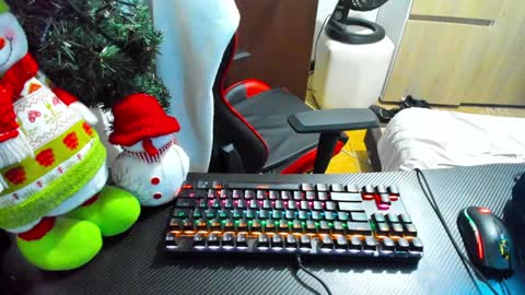 calihotcaliente27 online show from 12.31.24