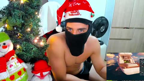 calihotcaliente27 online show from 12.31.24