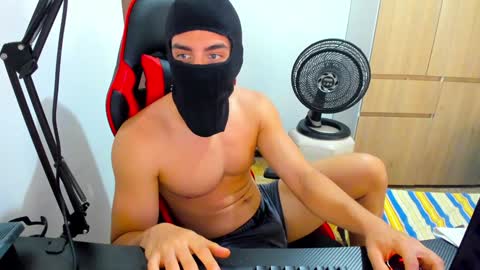 calihotcaliente27 online show from 01.14.25