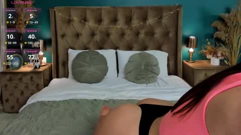 Cali online show from 02.10.25