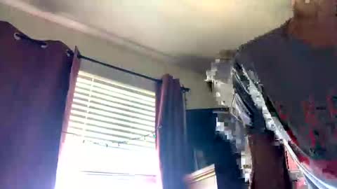 calishop1 online show from 09.10.25