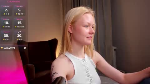 Robin online show from 10.15.25