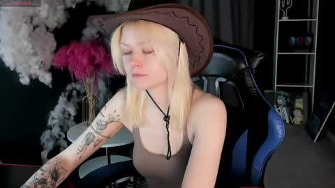 Robin online show from 05.18.26