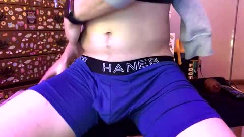 Snapshot of callme_daddyyyy chatting on 12.04.25 NaStY NaT3 online show from 12.04.25