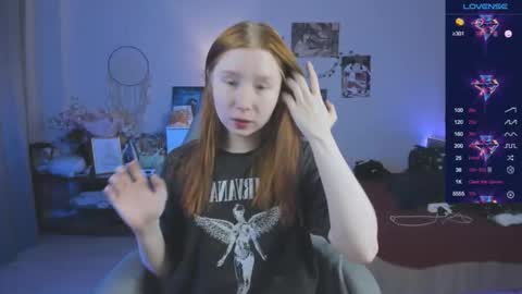 Snapshot of callmeeffy chatting on 12.21.25 Effyblonde follow my telegram channel for more content3 online show from 12.21.25