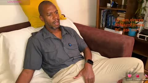 My name is Robert  Dont be shysay hi I love to chat. For requests or dirty talk please use tips  online show from 04.17.26