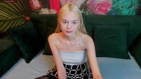 Snapshot of callmemargo chatting on 11.23.25 Im Margo where is my Joker online show from 11.23.25