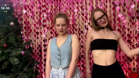 Snapshot of callmerin_ chatting on 02.16.26 Lumi and Rina online show from 02.16.26