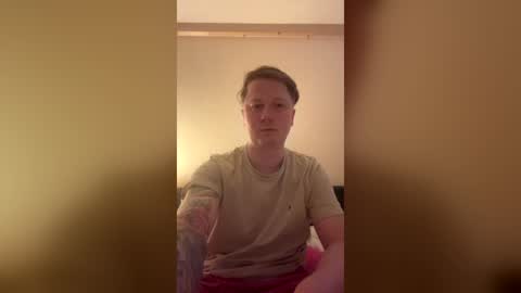 Snapshot of callumreeton chatting on 07.01.26 callumreeton online show from 07.01.26