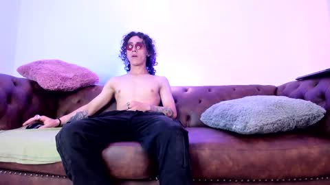 Snapshot of calmacaos chatting on 01.11.26 calmacaos online show from 01.11.26