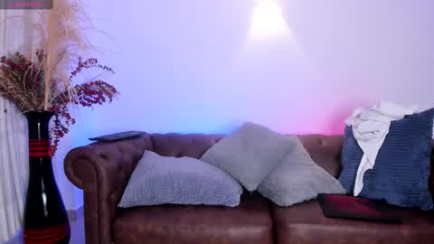 calmacaos online show from 02.22.26