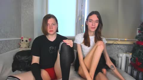 Snapshot of calvin_kevin_grem chatting on 12.17.25 Calvin Kevin Grem online show from 12.17.25