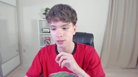 Hey I am Calvin  online show from 02.01.25