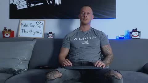 Snapshot of calvinhunt69 chatting on 12.19.24 Calvin online show from 12.19.24