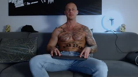 Snapshot of calvinhunt69 chatting on 01.19.25 Calvin online show from 01.19.25