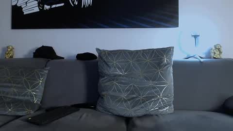 Snapshot of calvinhunt69 chatting on 01.19.25 Calvin online show from 01.19.25