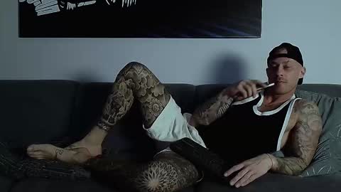 Snapshot of calvinhunt69 chatting on 10.23.25 Calvin online show from 10.23.25