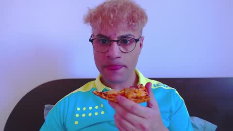 Calvinjohnlad online show from 01.23.25