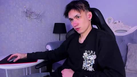 Calvin Owens online show from 02.04.25