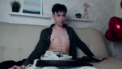 Calvin Owens online show from 02.16.25