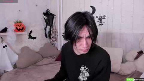 Calvin Owens online show from 10.20.25